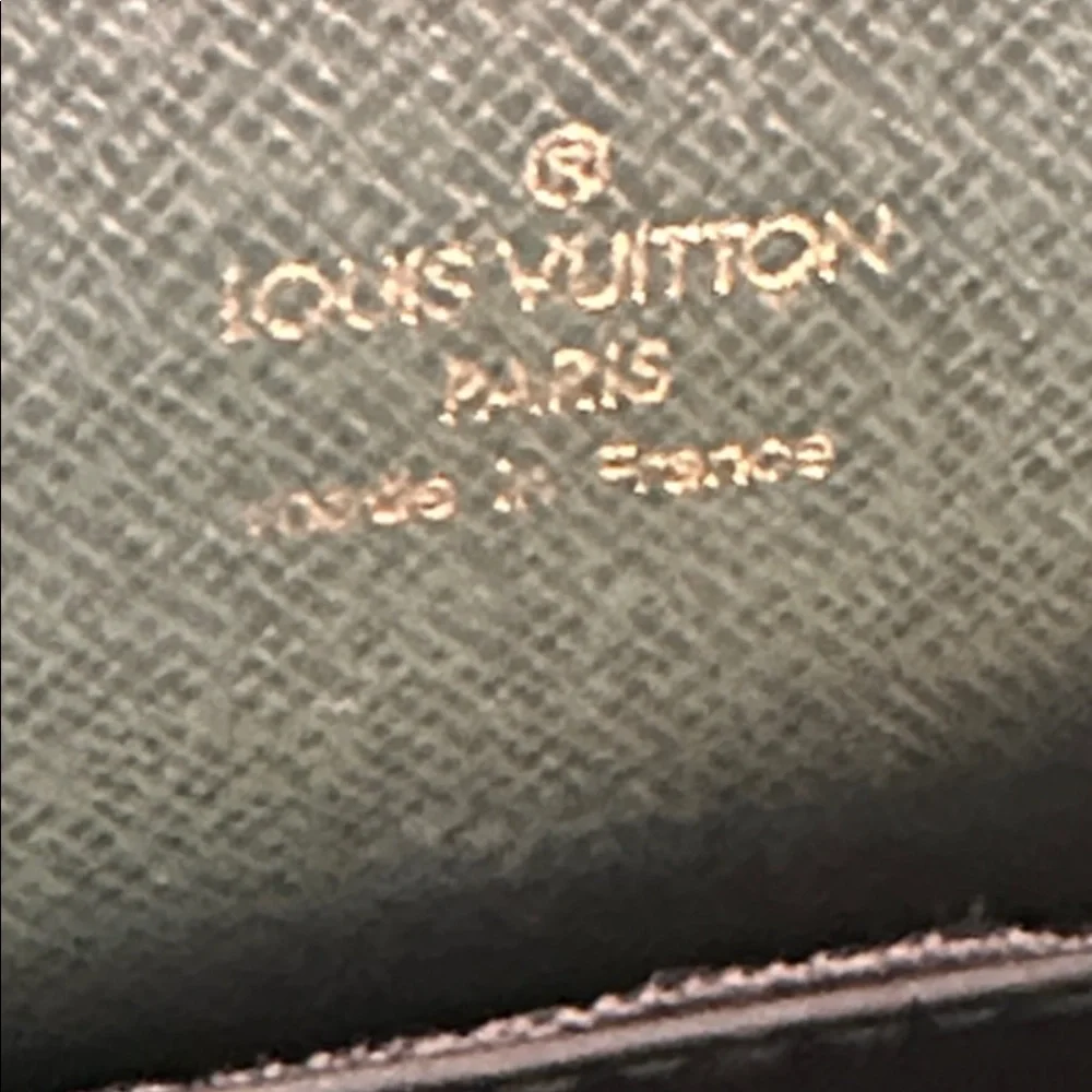 Louis Vuitton Taiga Porte Document Rosan leather briefcase Epicea.